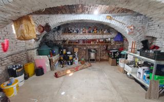 Casă 3 camere I Curte 420 mp I Garaj utilat I Axente Sever - Poză 8