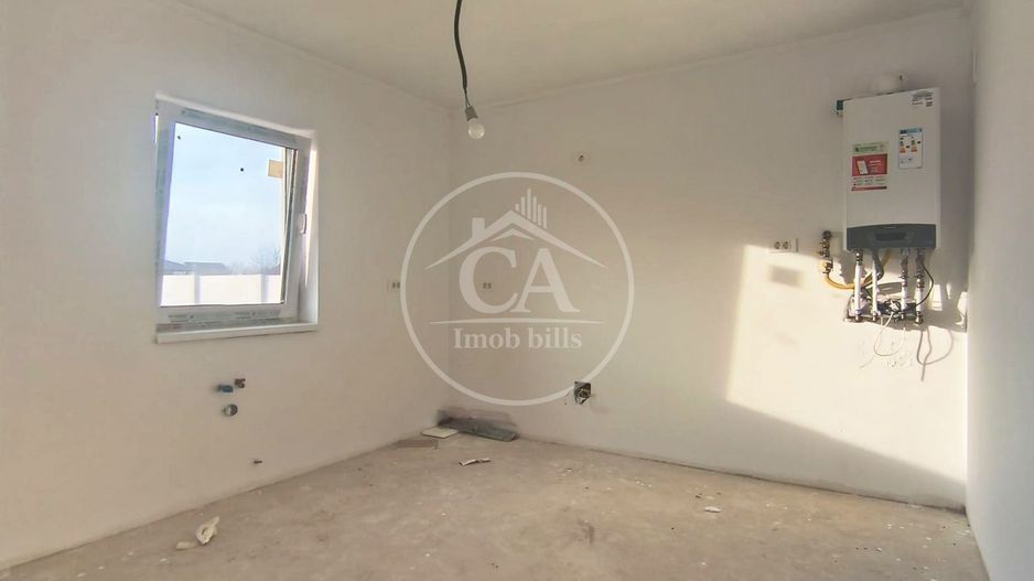 Casa de vanzare cu 4 camere in Santandrei, Bihor - Poză 10