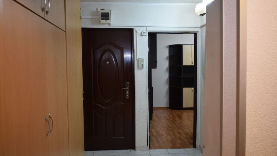 Apartament 2 camere, etaj 1, zona Aviatiei, aproape de metrou - Poză 10