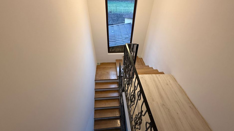 CASA DE INCHIRIAT RADAUTI | IDEAL PENTRU CRESA DE COPII | - Poză 19