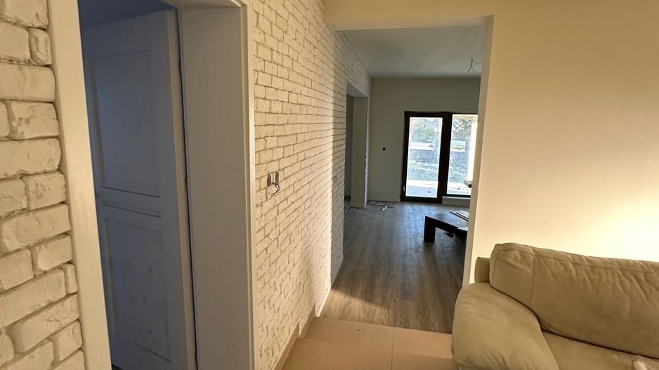 Casa Parter in Giarmata  teren 816 mp - Poză 12