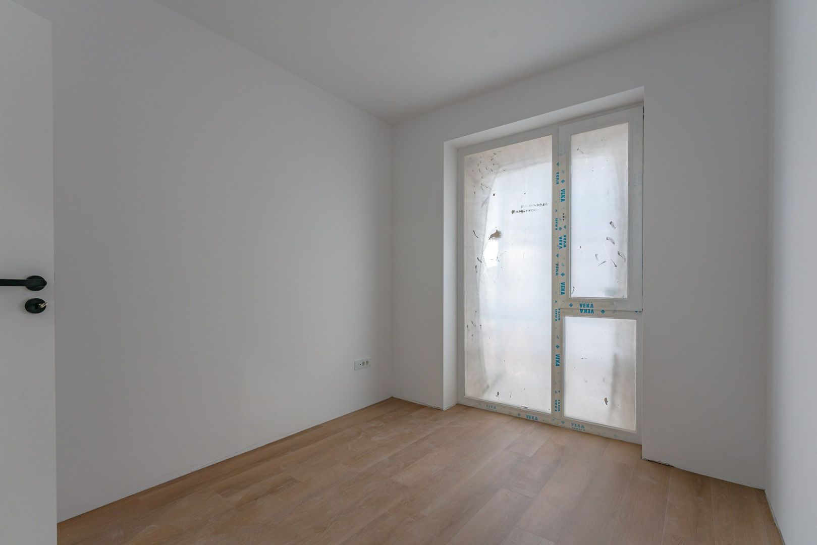 Apartament 2.5 Camere Sala Polivalentă | 61 mp Util + 10 mp Balcon - Poză 5