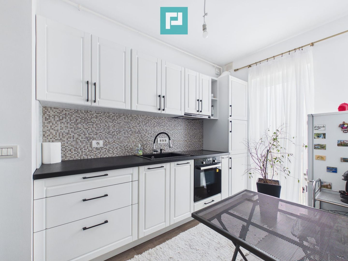 Apartament cu 3 camere - Adora Park Uta - Poză 1