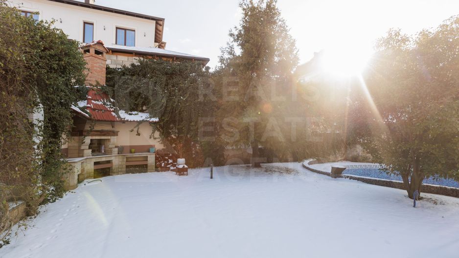 Chirie, casă, 3 nivele, strada Frumoasa, Centru - Poză 26