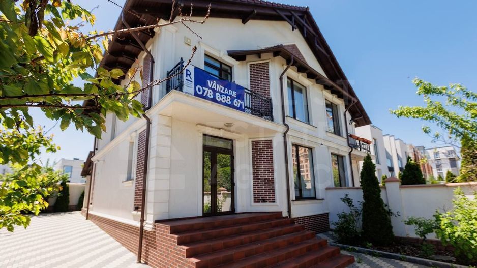 Vânzare, casă, 4 camere, str. Nicolae Dimo, or. Durlești - Poză 2