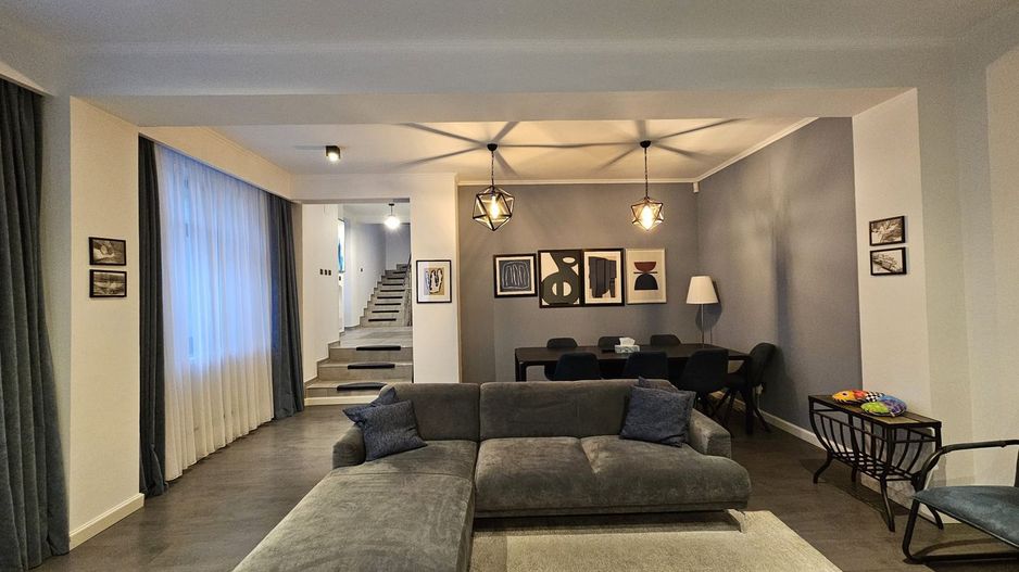 Vila moderna de vanzare-5 camere Grozavesti - Poză 1