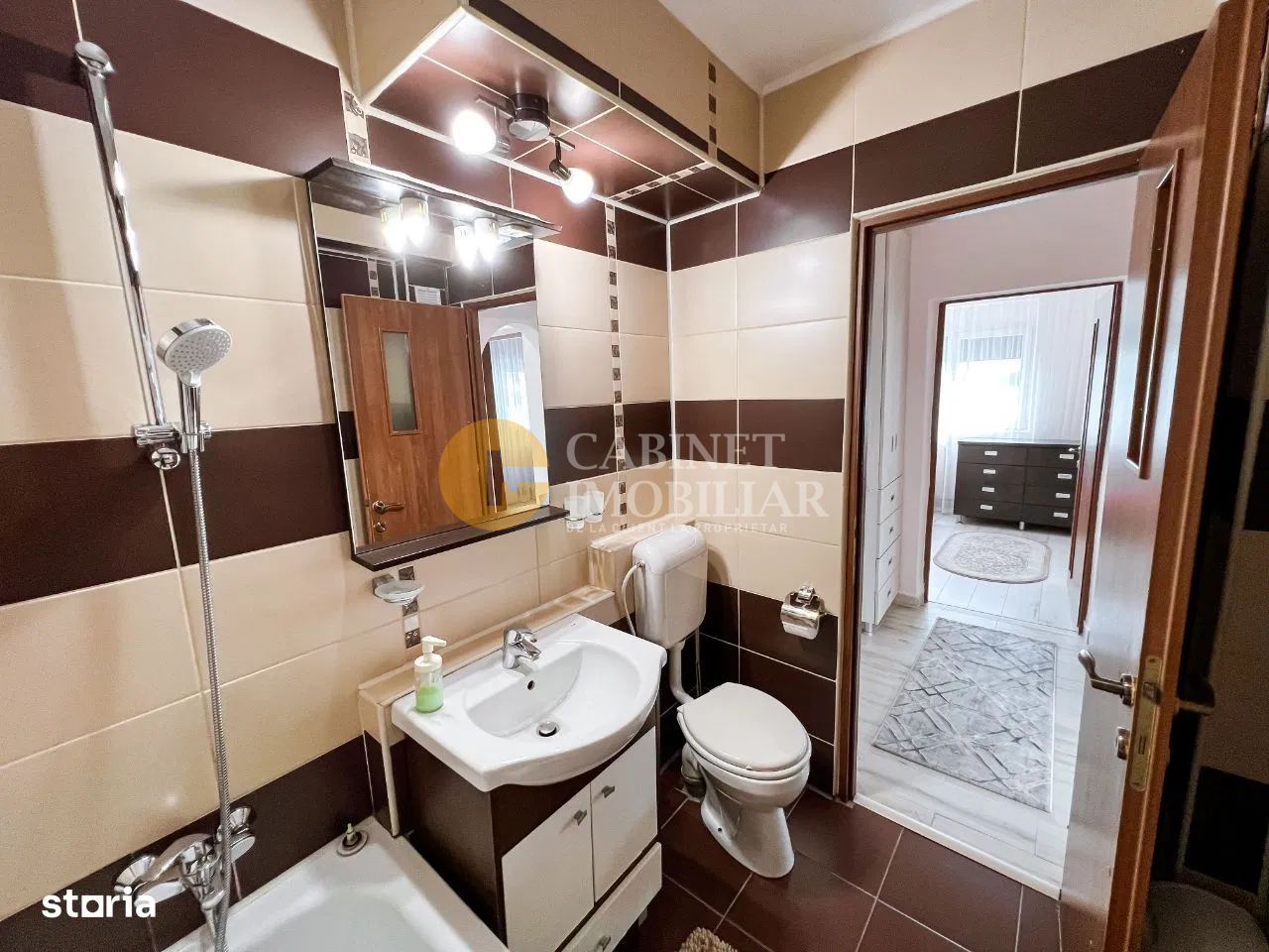 Chirie - 3 camere - Centru - Poză 9