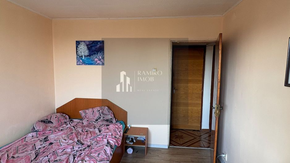 Apartament 3 camere decomandat -10 minute de metrou Aparatorii Patriei - Poză 7