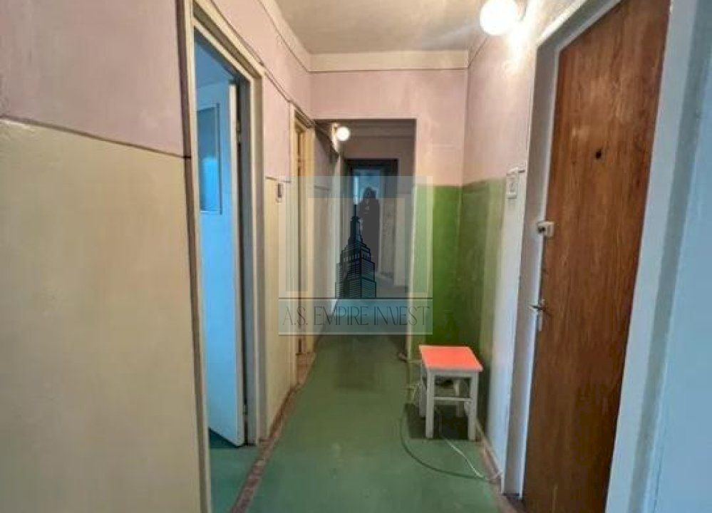 Ap 3 camere decomandat - zona Grivitei - Poză 2