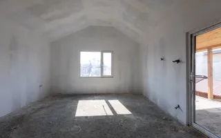 Clădire și teren pentru investiție, central Roman - Poză 53