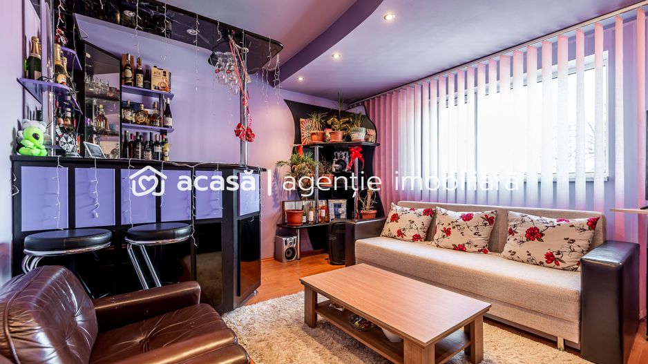 Casă spațioasă în mijlocul orasului, Str. Constantin Brâncuși - Poză 10