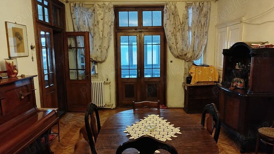 BRASADAS vinde casa cu 14 camere in Iasi zona CENTRALA. - Poză 5