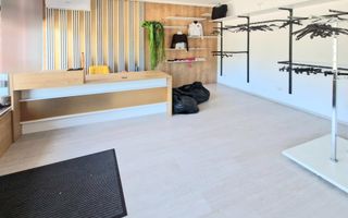 Spatiu comercial cu vad de închiriat Brasov - 60 mp  # plus-imo.ro - Poză 2