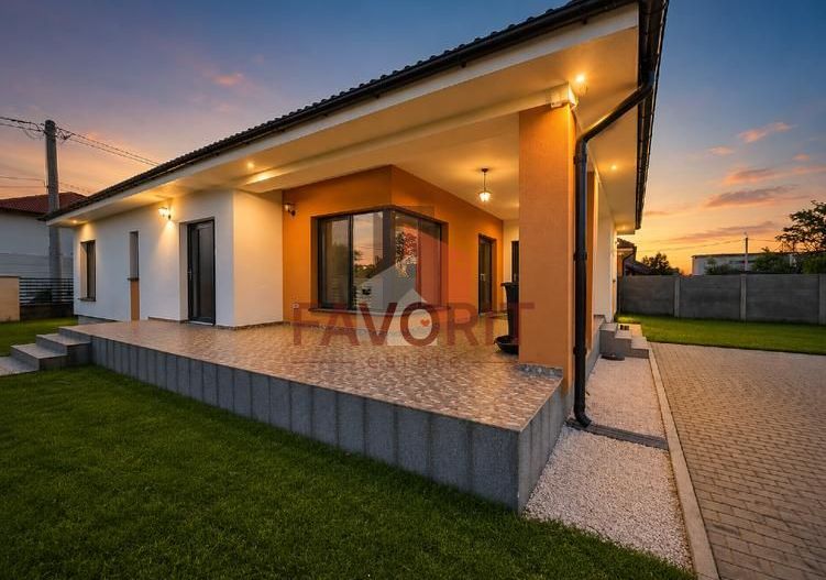 Casă P+M în Săcălaz | 6 camere | 3 băi | 213 mp construiți | - Poză 2
