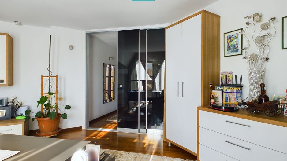 Casă pe Strada Oituz - Poză 31