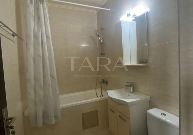 Apartament cu 2 camere, Hotel Italia, Bună Ziua. - Poză 6