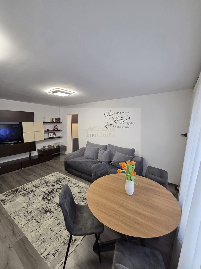 Vanzare apartament 2 camere, etaj 2/3, parcare, Mănăștur - Poză 5