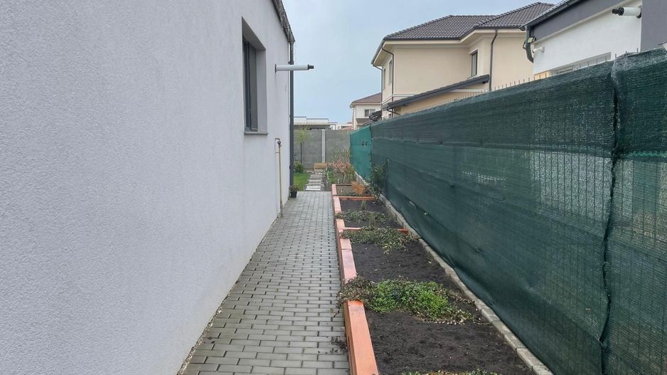 Duplex complet mobilat si utilat - 3 camere - Mosnita - Poză 16