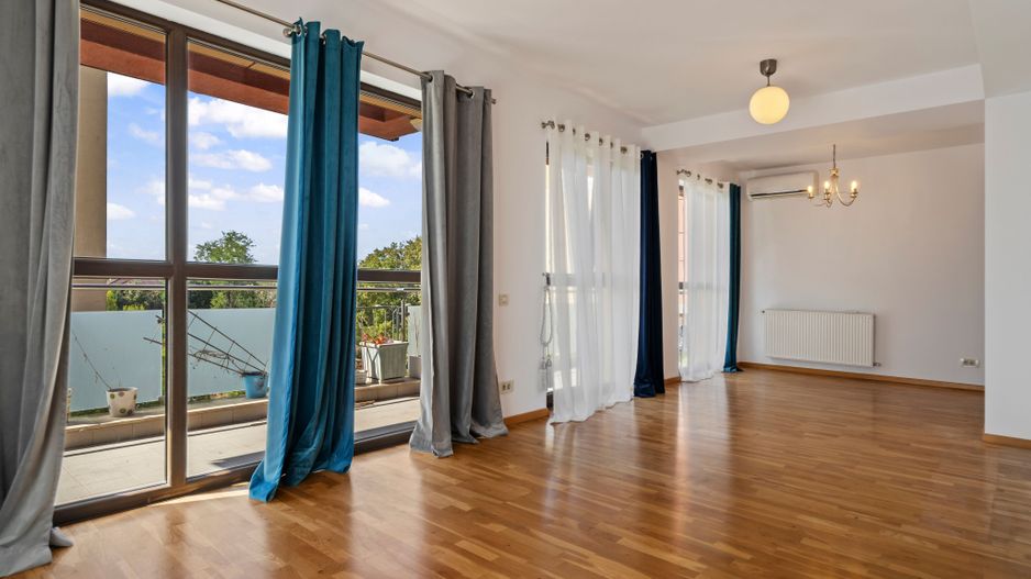Apartament Otopeni CENTRAL 3 camere, 102m2,  Luminos si Primitor - Poză 3