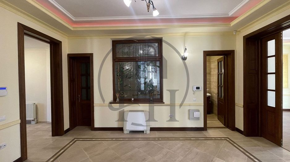 Spațiu de birouri cu 4 camere de închiriat în Miga, Constanta - Poză 2