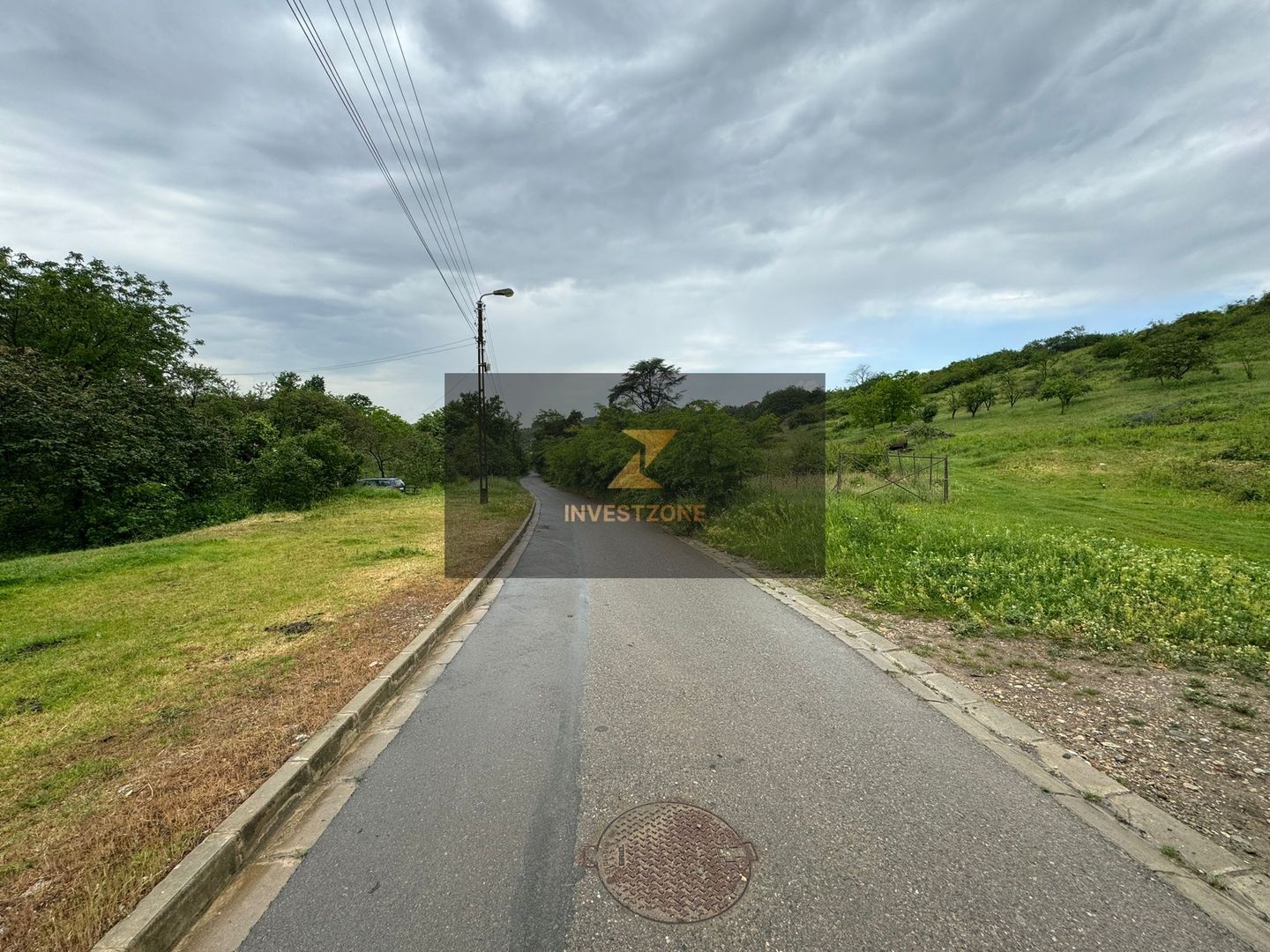 Teren intravilan Oradea str. Calea Adevărului - Poză 1