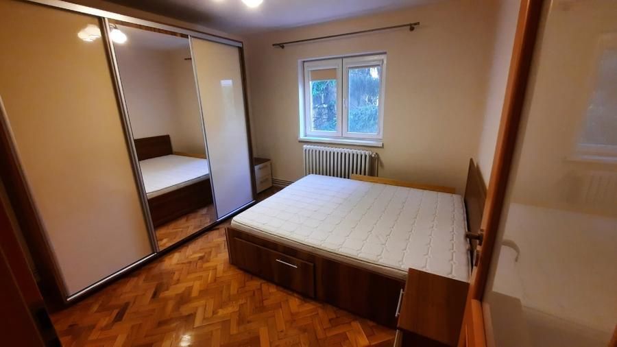 Inchiriem apartament 3 camere, etaj 1, Cetate, foste proprietati - Poză 4