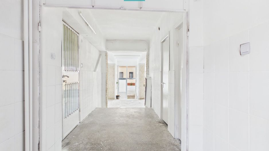 Proprietate multifuncţională central Arad - Poză 7