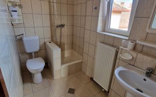 Spatiu de birouri | De inchiriat | 69mpu | Centru | Etaj 2 - Poză 10