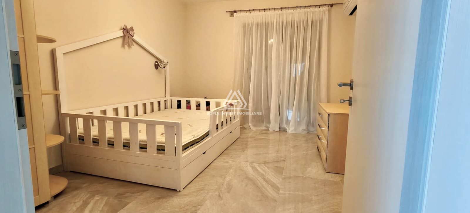 Apartament 70 mp de închiriat in vila cu parcare si foisor, Zona Iris - Poză 5