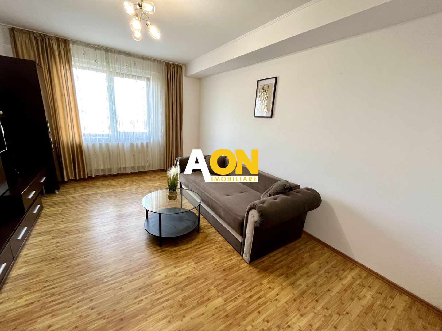 Apartament cu 2 Camere, Etaj 2, Zona Stadion - Poză 4