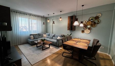 Ap 3 cam 80mp, Et2, Valea Lupului, 2 locuri de parcare- 171.000 €