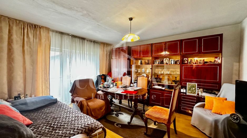 Apartament 4 camere decomandate | Etaj intermediar | Dambul Rotund - Poză 1