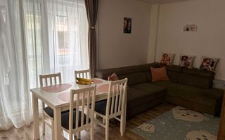Apartament 3 camere, 2 balcoane, etaj intermediar - Poză 2
