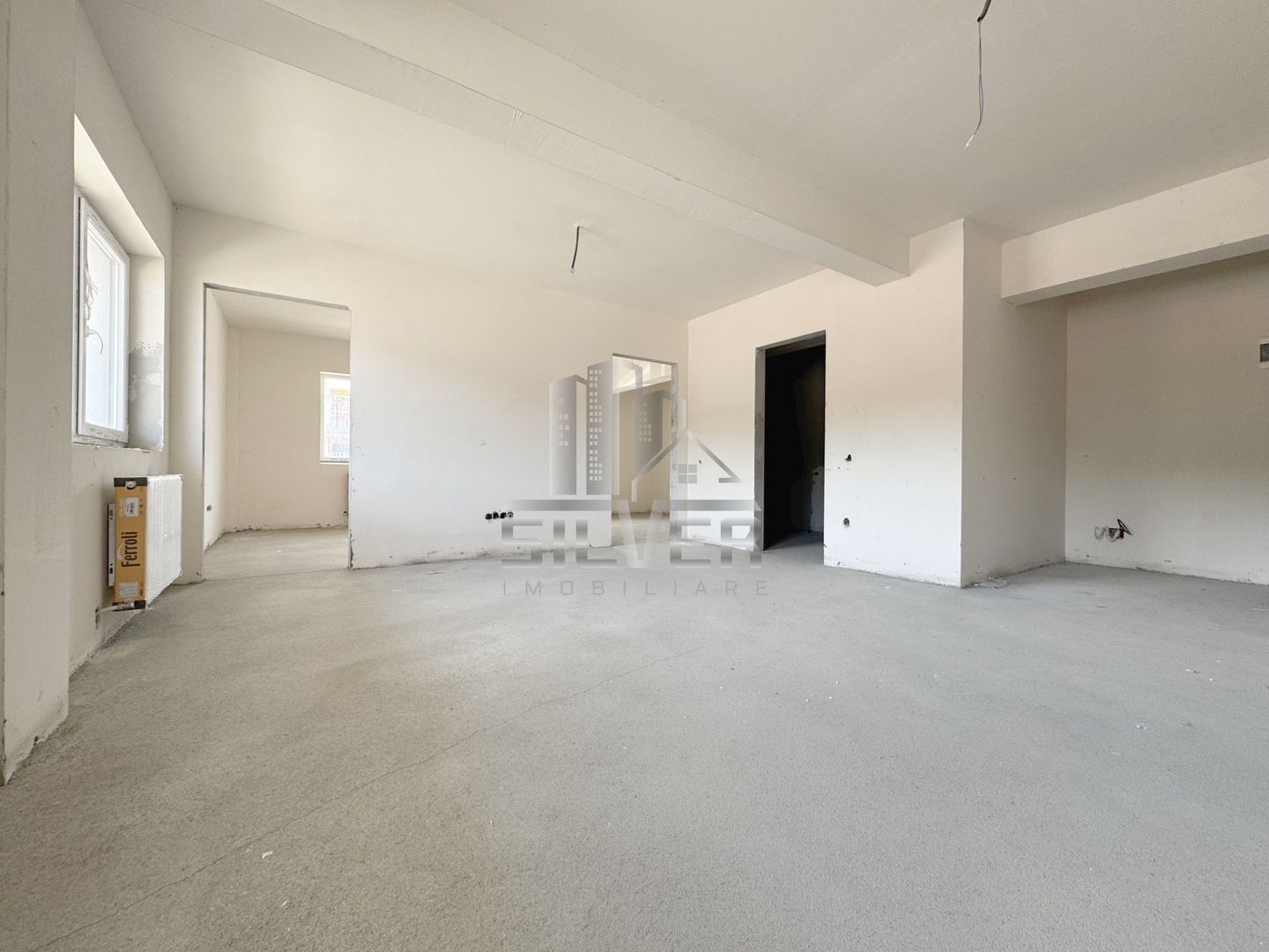 Apartament cu 3 camere/60 mp/CF/zona Terra/Pret Redus. - Poză 4