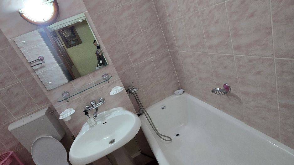 3 camere Ultracentral - Ramada - Poză 8