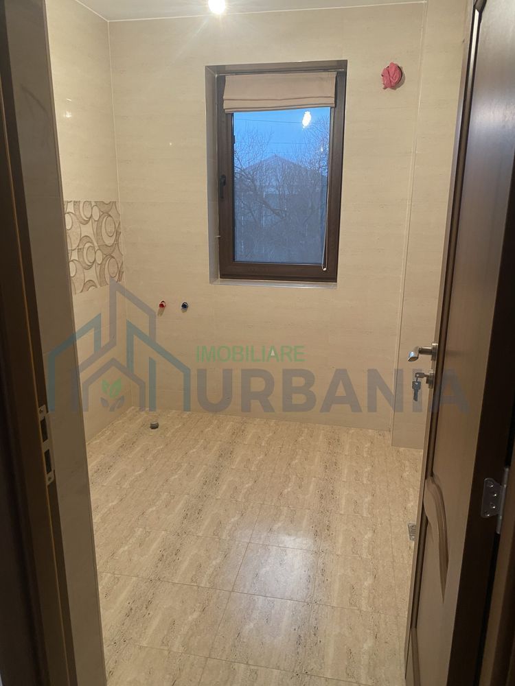 Apartament 3 camere - Poză 1