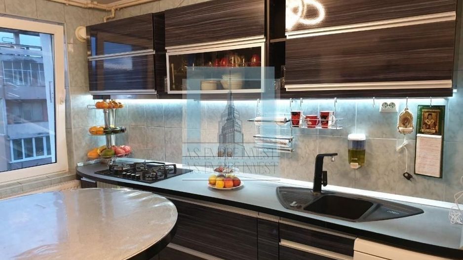 Ap 4 camere mobilat-utilat - zona Tractorul - Poză 17