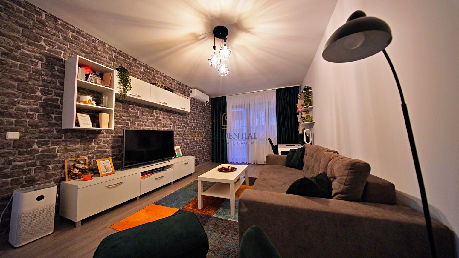 Apartament cu 2 camere, decomandat, 3/5, zona Metalurgiei, Comision 0% - Poză 1