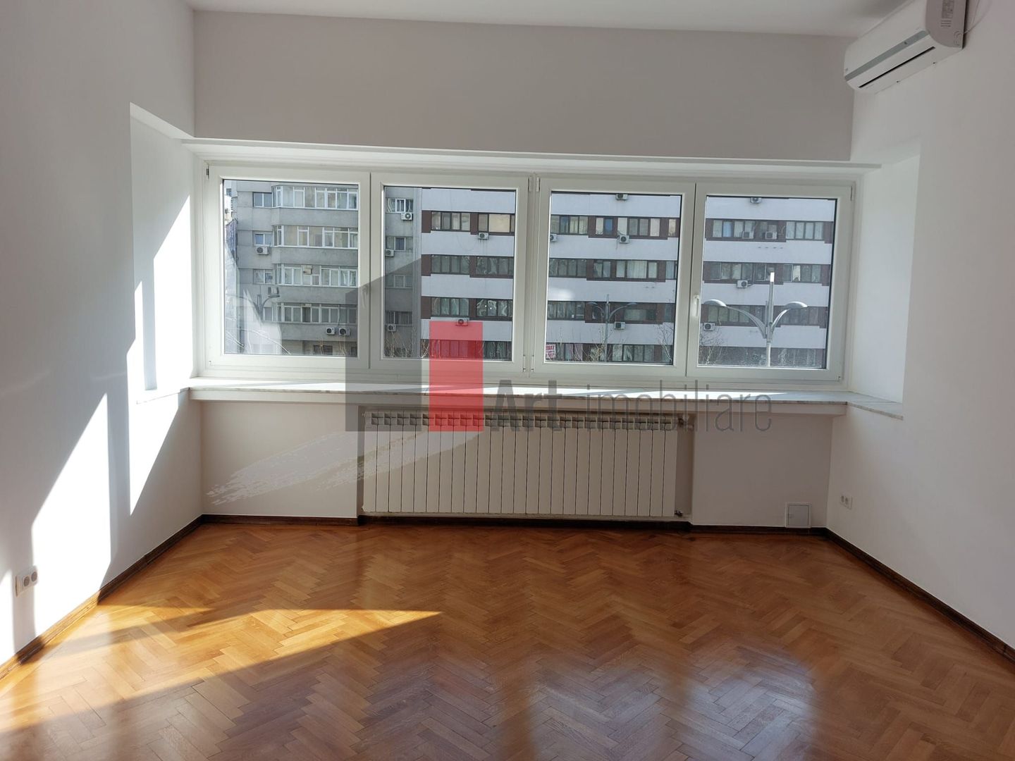 Apartamentul 'BOHEMIEN" , Universitate- Magheru, ideal birouri - Poză 9