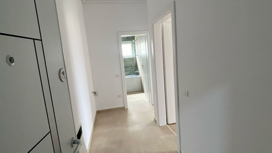 Giroc-Neptun | 2-3 Camere | Centrala proprie | Loc de parcare - Poză 4