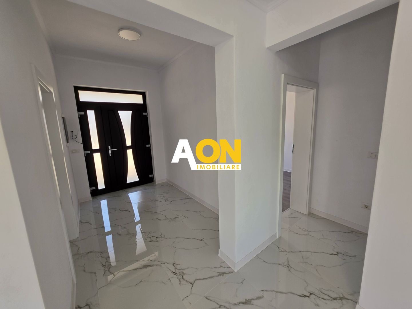 Casă 4 camere, 425 mp teren, panouri solare, cartier Orizont - Poză 11