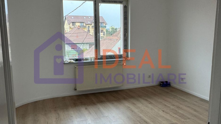 Spatiu Comercial cu 11 camere, 365 mp utili,  zona Cale Dumbravii - Poză 4