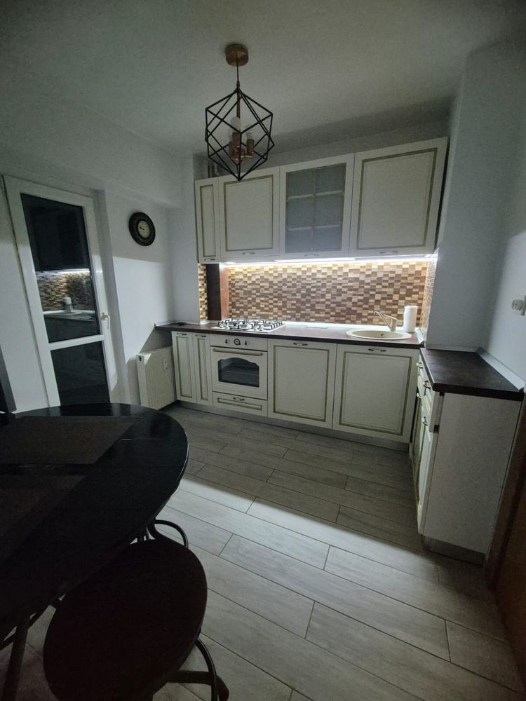 De Inchiriat Garsonieră moderna, zonă Decebal - Poză 1