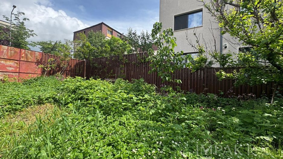 Casa cu teren generos in cartierul 'Intre Lacuri'!!! - Poză 2