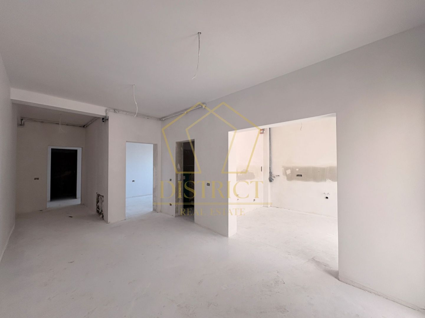 Apartament cu 3 camere si 2 bai | Giroc | Profi - Poză 1