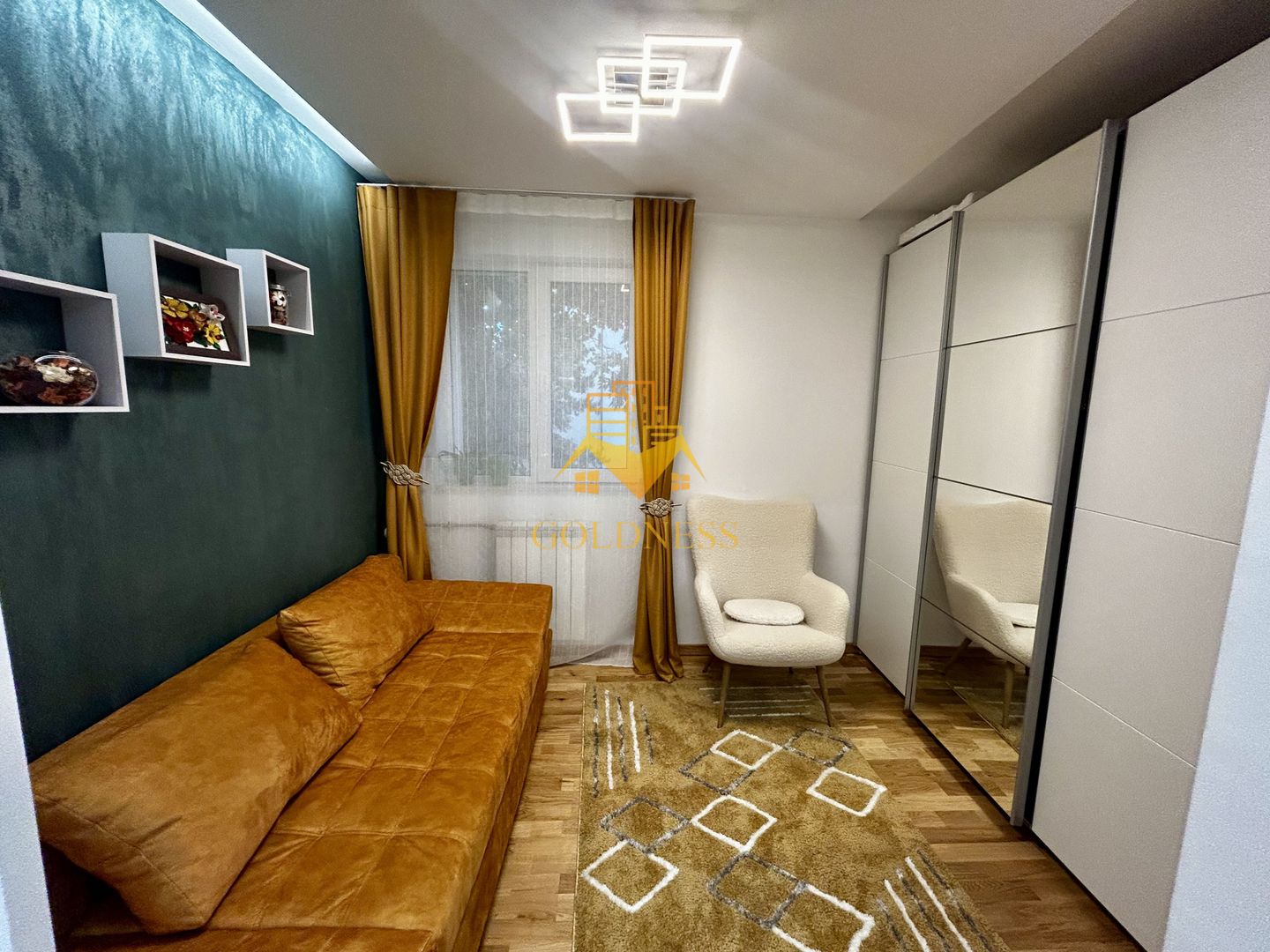 1 camera open space, Modern, Parcare, Hotel Royal, AC Gheorgheni - Poză 10