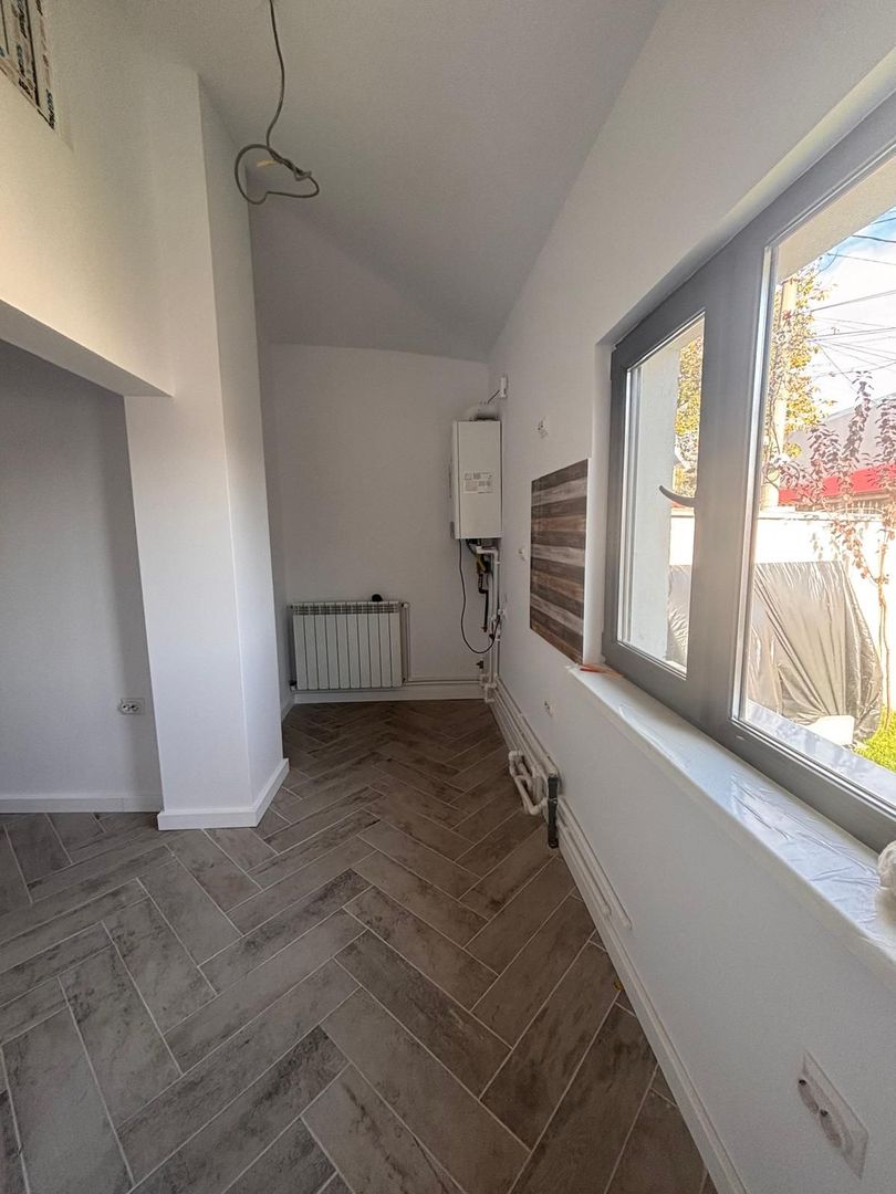 Casa complet renovata – ideala pentru locuinta, birouri sau investitie | - Poză 7