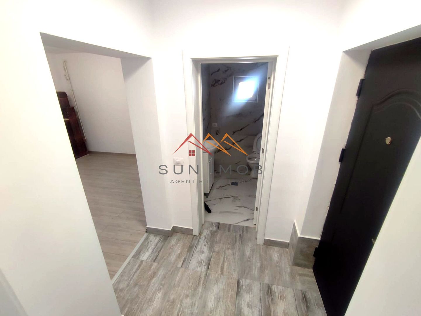 CASĂ DE ÎNCHIRIAT | ZONĂ CENTRALĂ | RENOVATĂ COMPLET ÎN 2026 - Poză 4