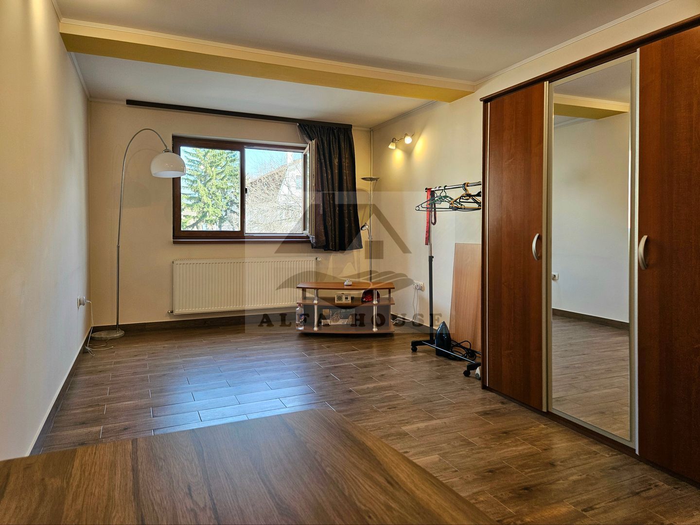 Casă plus Spațiu comercial 741 mp, Teren 906 mp Brasov - zona Blumana - Poză 13