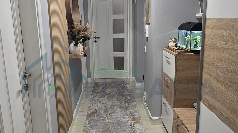 Apartament de vânzare cu 3 camere în Valea Lupului - Poză 2